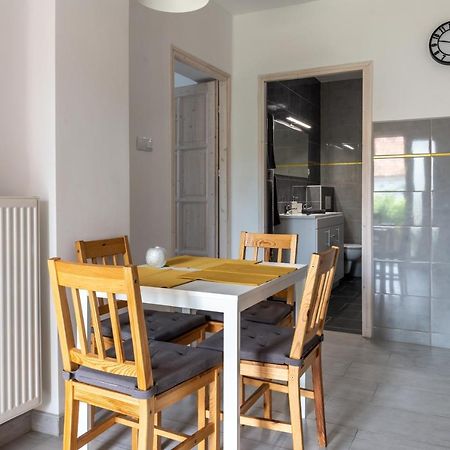 Nemeth Apartman Кестели Екстериор снимка